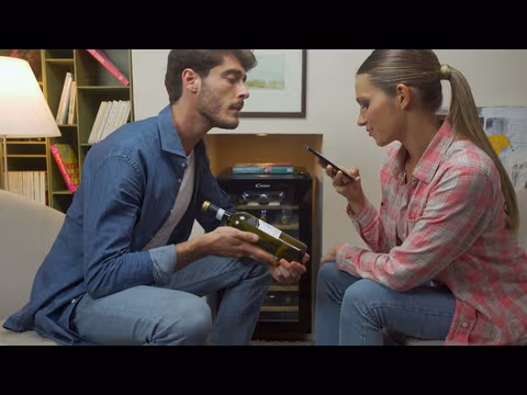 Video prodotto su CWC 154 EEL/N a destra 