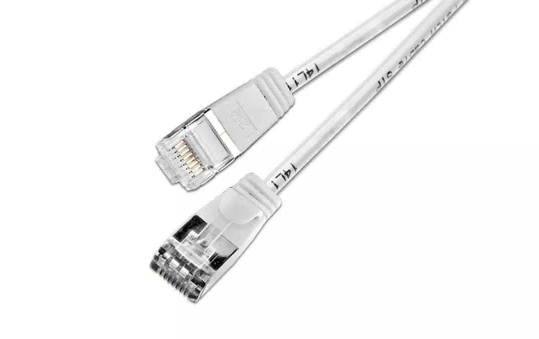 Câble patch slim RJ-45 - RJ-45, Cat 6, U/FTP, 5 m, Blanc